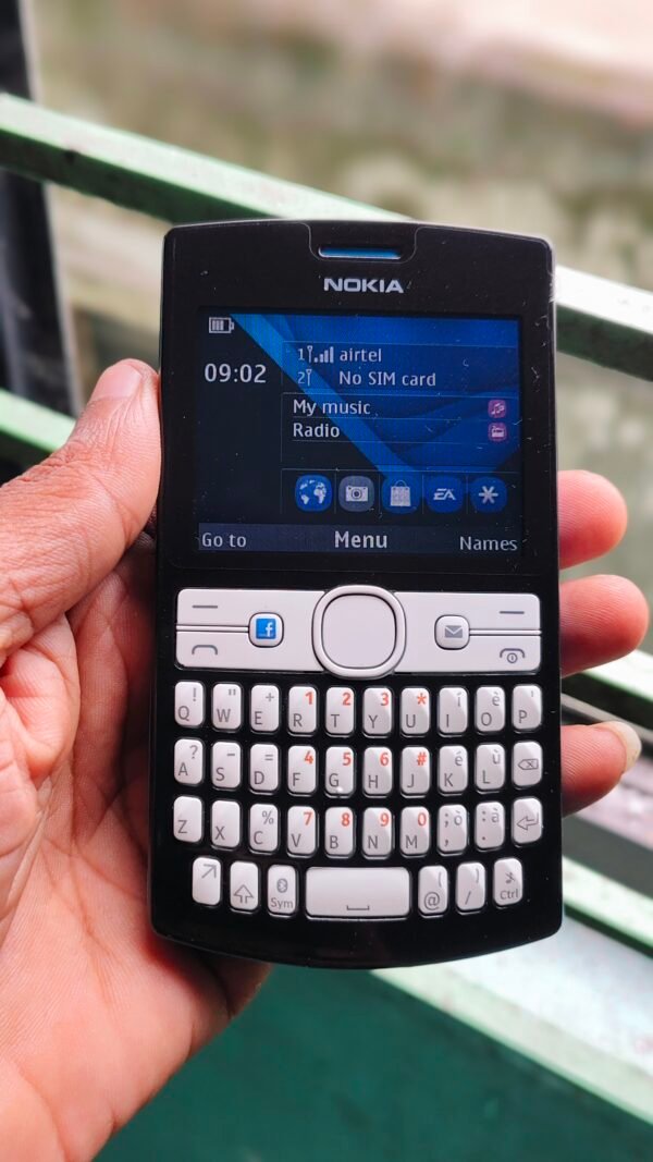 NOKIA 205